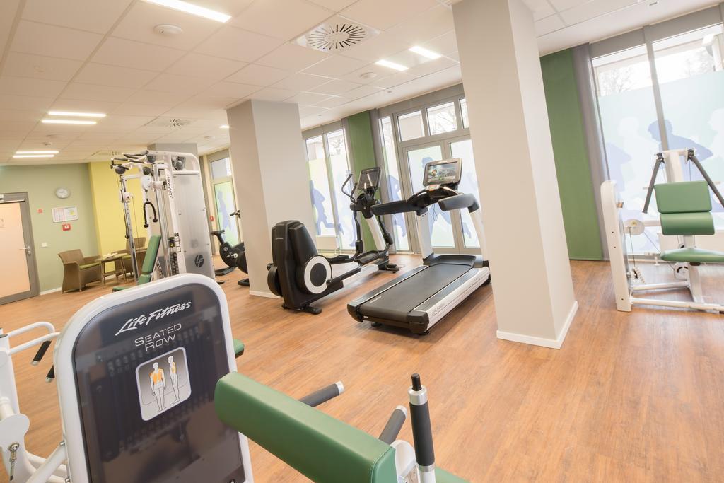 Gda Hotel Am Schlosspark Бад-Гомбург-фор-дер-Гее Екстер'єр фото