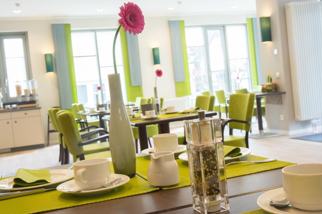 Gda Hotel Am Schlosspark Бад-Гомбург-фор-дер-Гее Екстер'єр фото